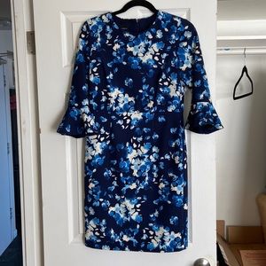 Patterned fitted midi dress